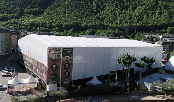 La tente de SPANTECH pour le spectacle Scalada Vision du Cirque du Soleil. 