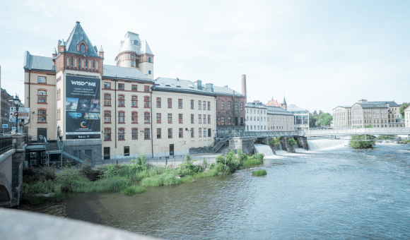 Norrköping, a city situated in a bay on the Baltic Sea, and former hub of the Swedish textile industry in the 19th and early 20th centuries has something for all kinds of tourists © J. Van Belle – WBI