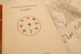 Book on "Names of Walloon origin", in which you can find etymologies such as that of Anders Herou's surname © J. Van Belle – WBI